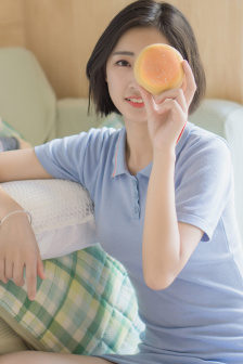 一个上面一个下面嘴巴
